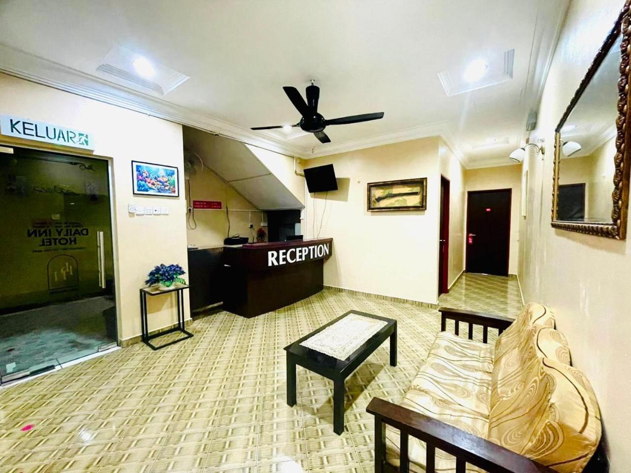 Daily Inn Hotel Mersing Dış mekan fotoğraf